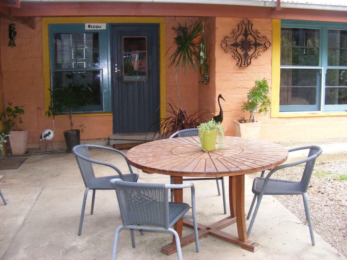 Trevalia Accommodation Penwortham Exterior photo